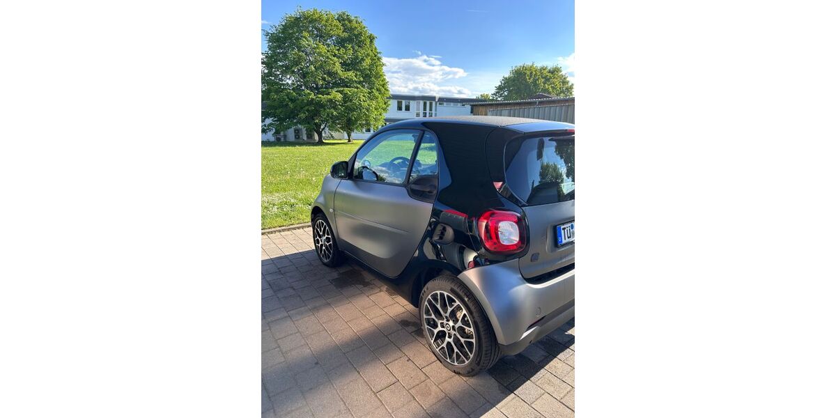 Smart ForTwo 21.000 km 13.700 &euro; Rottenburg 72108