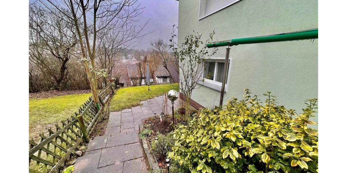 Etagenwohnung Calw - 3 Zimmer, 71 m&sup2;, 207.500&euro; | Angebot:25690055