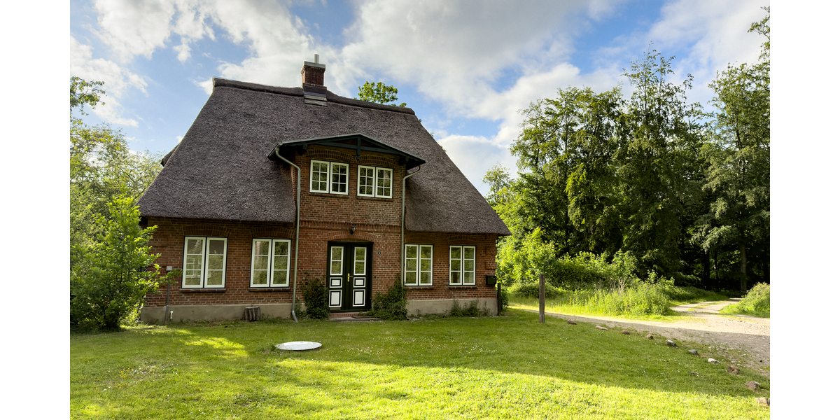 Einfamilienhaus Thumby - 4 Zimmer, 110 m&sup2;, 1.850&euro; | Angebot:26934096