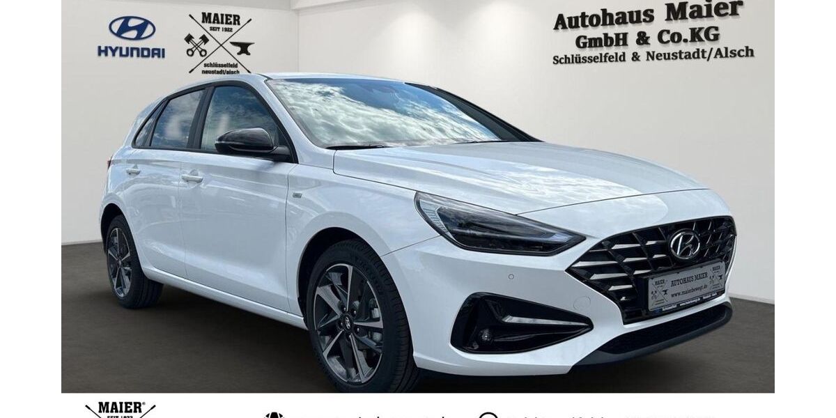 Hyundai i30 8.000 km 22.980 &euro; Schlüsselfeld 96132