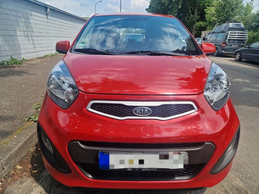 Kia Picanto 166.000 km 3.699 € Freiburg 79112