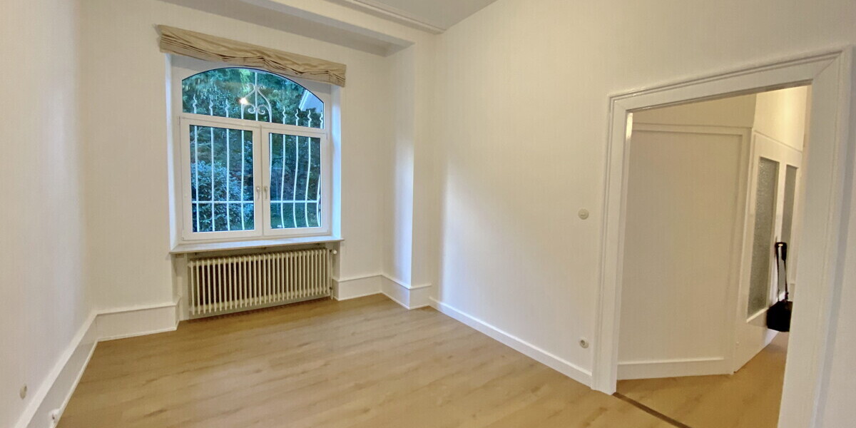 Aufwändig renovierte Altbauwohnung in prachtvollem Jugendstilgebäude - 4- Baden-Baden Baden | Angebot:25479357