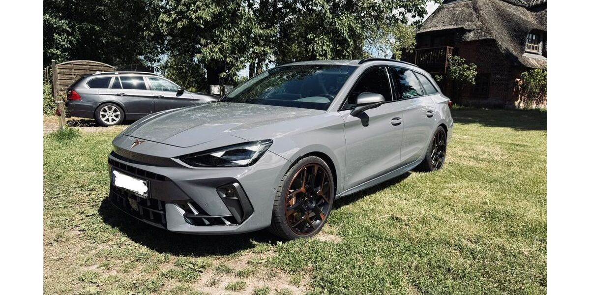 Cupra Leon 23.000 km 38.300 &euro; Oerlinghausen 33813