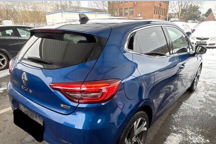 Renault Clio 10.700 km 15.190 &euro; Berlin 10117