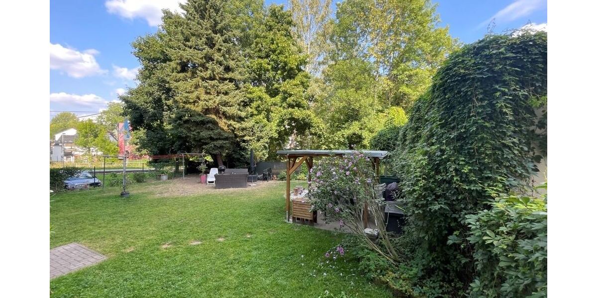 Kleines Appartement mit großem Balkon ab sofort für Eigennutzer frei! 2 zimmer