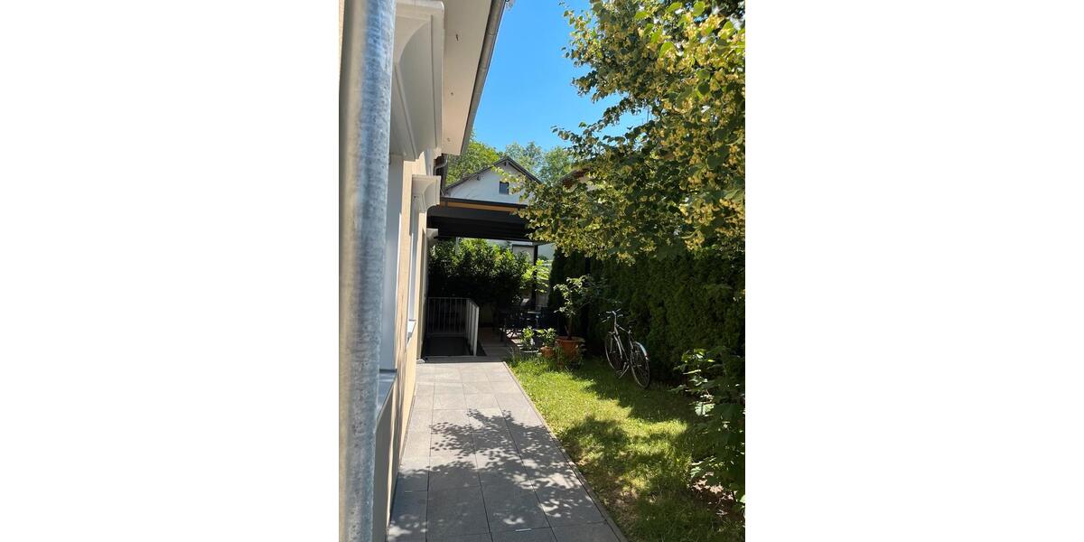 Einfamilienhaus Neufraunhofen - 10 Zimmer, 300 m&sup2;, 750.000&euro; | Angebot:26932893