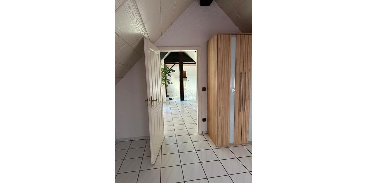 Etagenwohnung Idar-Oberstein Oberstein - 4 Zimmer, 107 m&sup2;, 950&euro; | Angebot:26375467