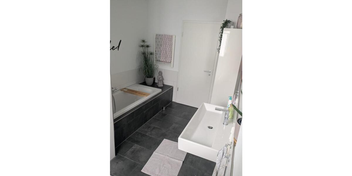 Einfamilienhaus Braunschweig Lehndorf-Watenbüttel - 3 Zimmer, 125 m&sup2;, 1.580&euro; | Angebot:25982074