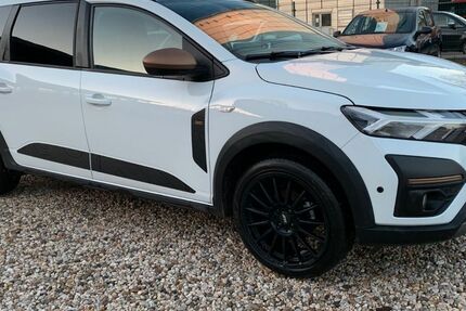 Dacia Jogger 30.640 km 14.999 &euro; Berlin-Spandau 13597