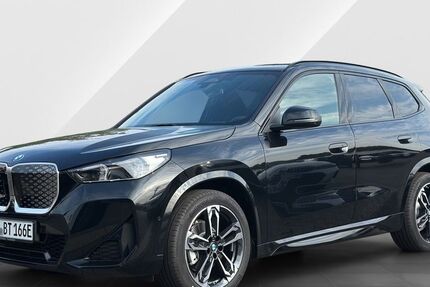 BMW iX1 1.500 km 49.907 &euro; Spenge 32139