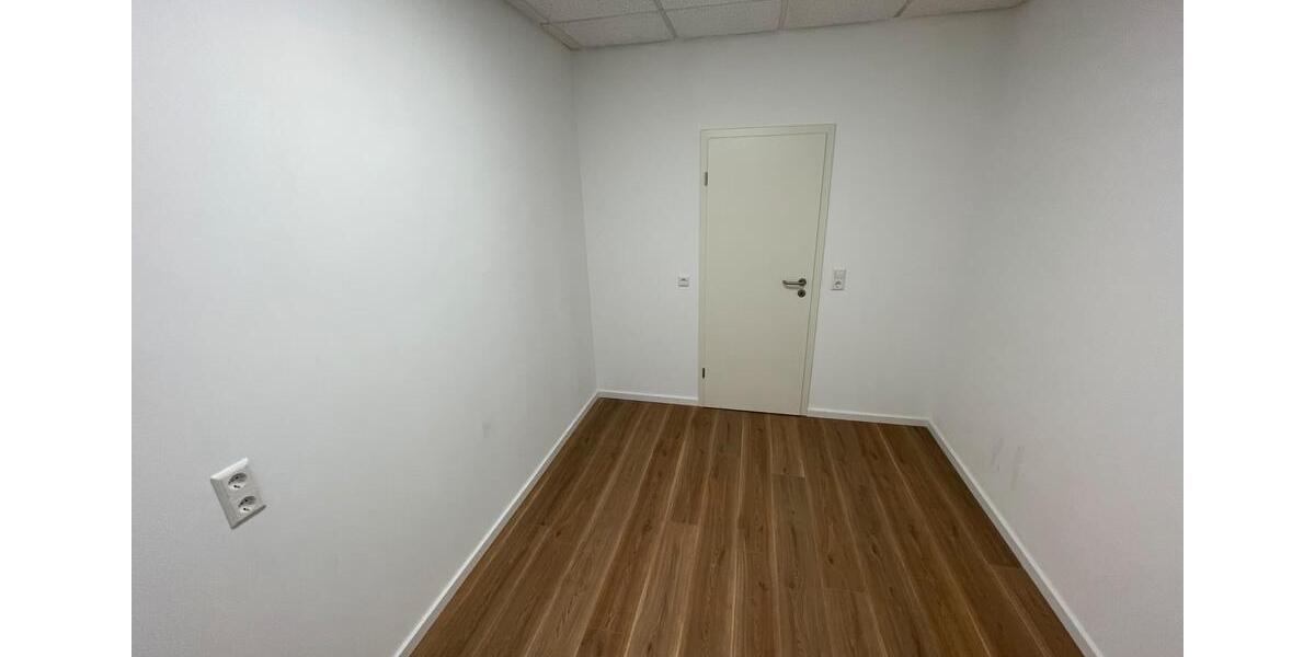 Gewerbeobjekt Ditzingen - 250&euro; | Angebot:24489815