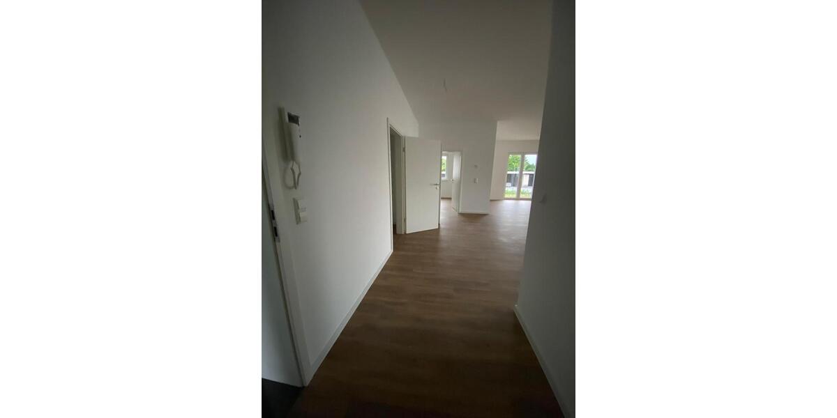 Erdgeschoßwohnung Velten - 2 Zimmer, 79 m&sup2;, 1.179&euro; | Angebot:26065609