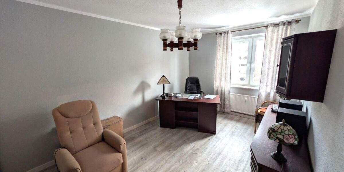 Etagenwohnung Glinde - 3 Zimmer, 97 m&sup2;, 1.305&euro; | Angebot:25899450