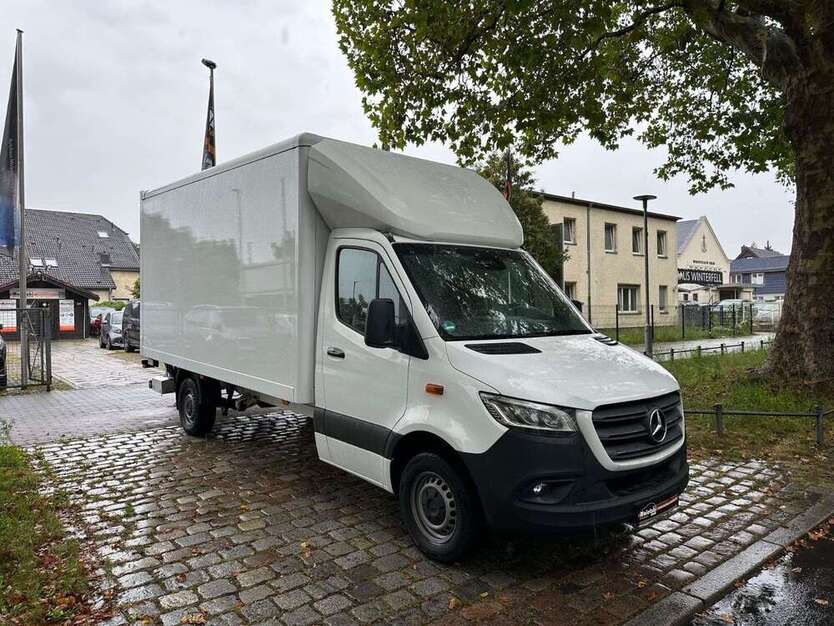 Mercedes-Benz Sprinter 308.649 km 25.950 € Berlin 12357