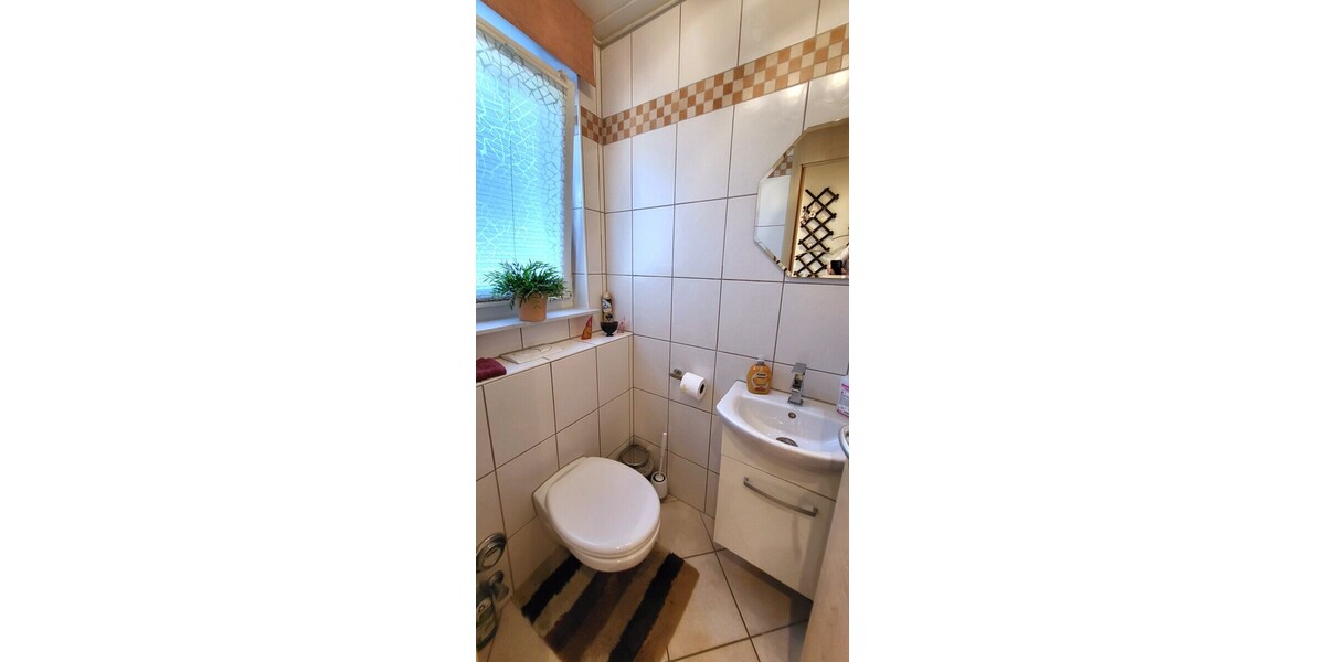 Eck-Haus im Haus mit Garten in toller Lage von Hanau - Maisonettenwohnung Hanau | Angebot:26924458