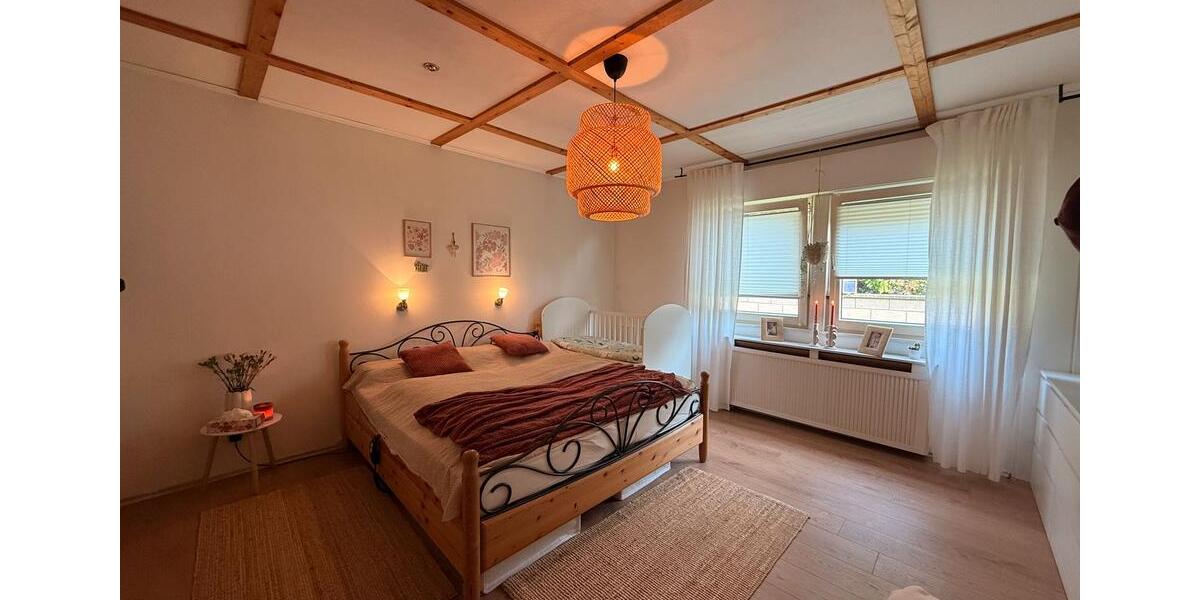 Bungalow Wiehl - 5 Zimmer, 126 m&sup2;, 379.999&euro; | Angebot:26689201