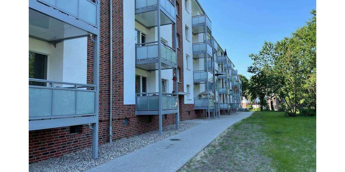 Etagenwohnung Uetersen Klosterbezirk - 4 Zimmer, 81 m&sup2;, 749&euro; | Angebot:26694263