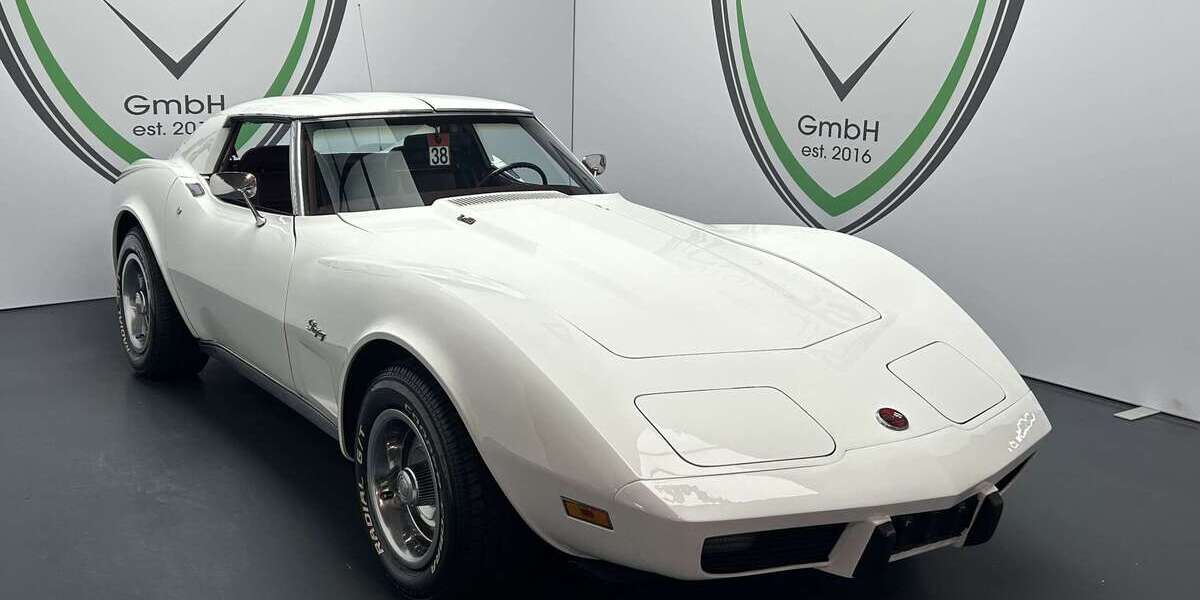 Corvette C3 8.587 km 29.900 &euro; Königswinter 53639