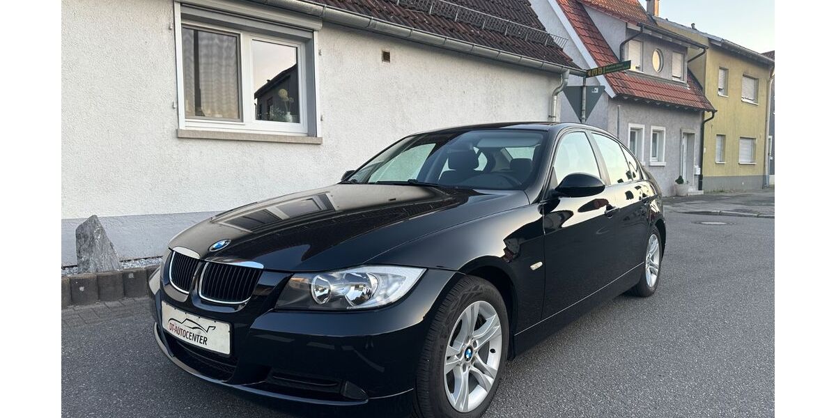 BMW 318 221.000 km 2.999 &euro; Forst 76694