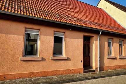 Haus Alsleben - 3 Zimmer, 85 m&sup2;, 65.000&euro; | Angebot:25779614