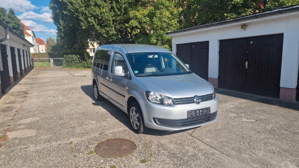 VW Caddy Maxi 148.491 km 9.500 &euro; Taucha 04425