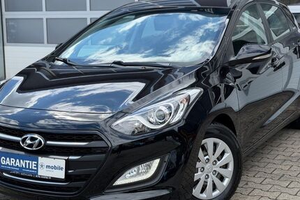 Hyundai i30 107.000 km 9.999 &euro; Offenburg 77656