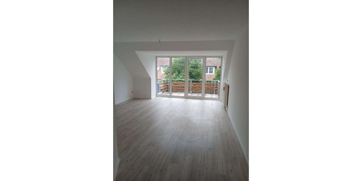 Etagenwohnung Senftenberg OT Brieske Brieske - 3 Zimmer, 80 m&sup2;, 666&euro; | Angebot:26963151