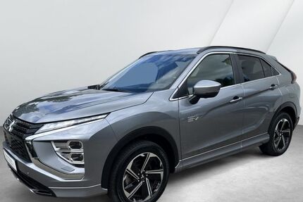 Mitsubishi Eclipse Cross 57.053 km 20.990 &euro; Bremen 28757