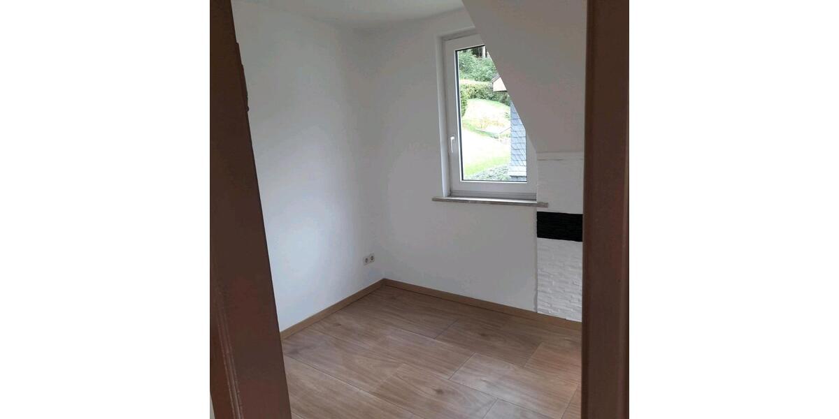 Mehrfamilienhaus, Wohnhaus Kronach - 11 Zimmer, 160 m&sup2;, 60.000&euro; | Angebot:25498533