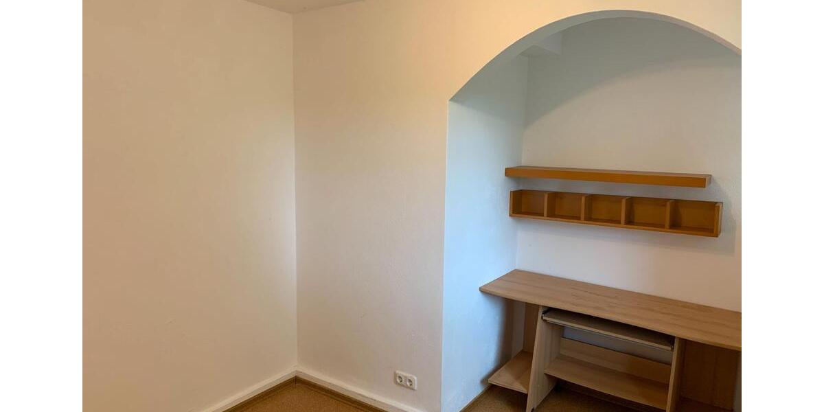 Erdgeschoßwohnung Neukirchen-Balbini Balbini - 3 Zimmer, 78 m&sup2;, 350&euro; | Angebot:26699692
