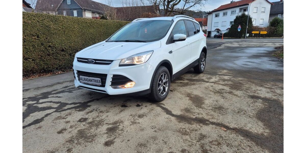 Ford Kuga 203.000 km 7.500 &euro; Biedenkopf 35216