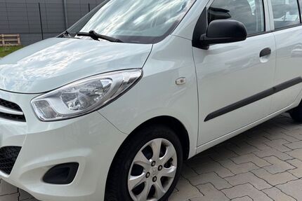 Hyundai i10 178.200 km 2.990 &euro; Bad Oldesloe 23843