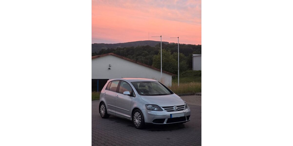 VW Golf Plus 136.000 km 3.999 &euro; Gersfeld 36129