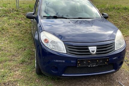 Dacia Sandero 111.558 km 850 &euro; Erfurt 99085