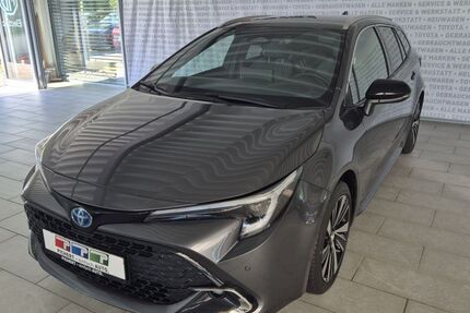 Toyota Corolla 30.000 km 29.490 &euro; Passau - Grubweg 94034