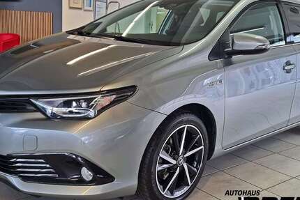 Toyota Auris 93.650 km 13.950 &euro; Celle 29227