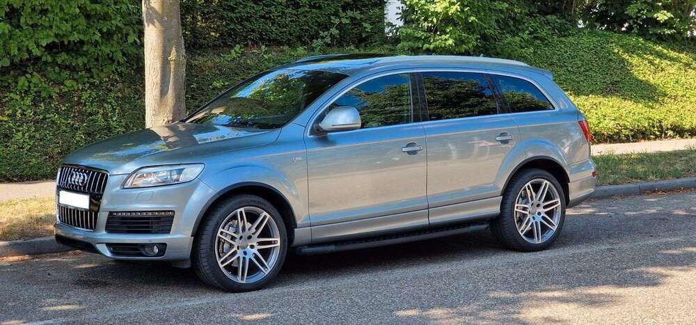 Q7