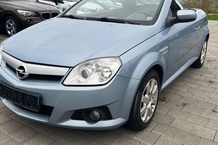 Opel Tigra 114.000 km 1.950 &euro; Sulzbach Murr 71560