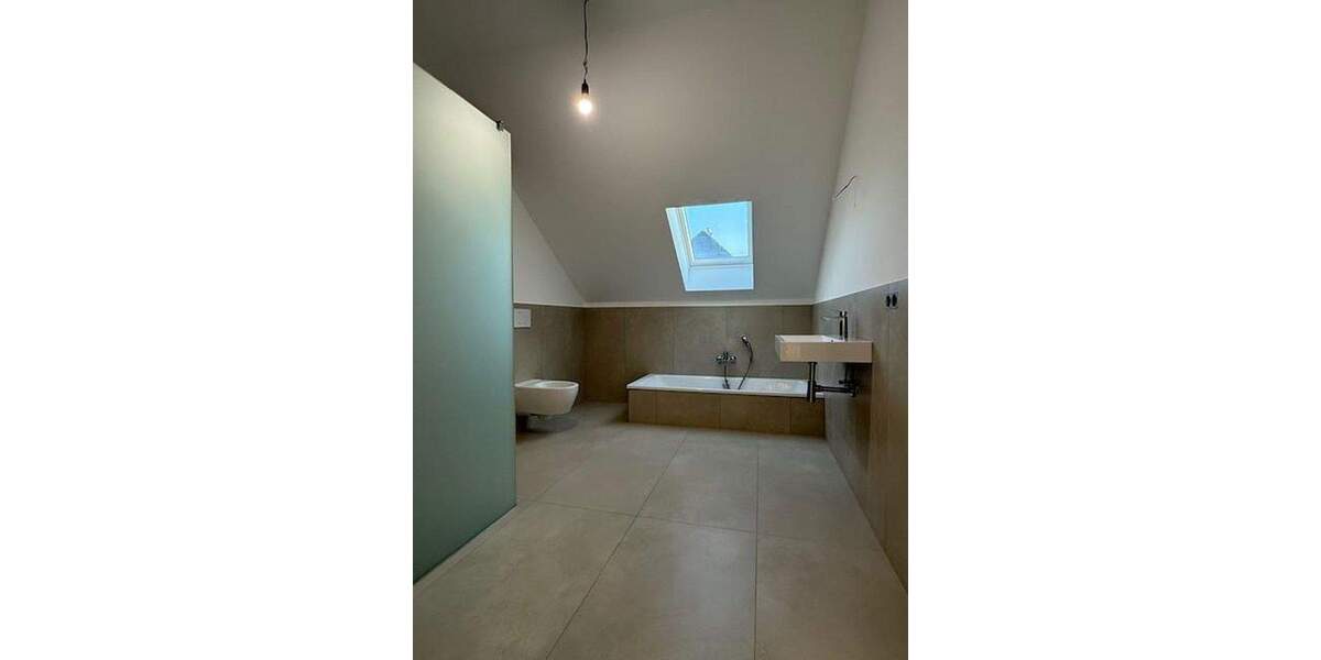 Traumhafte Haushälfte an der Elbe von Privat* Neubau* 4 zimmer