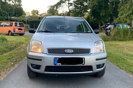Ford Fusion 172.000 km 2.000 &euro; Bielefeld 33611