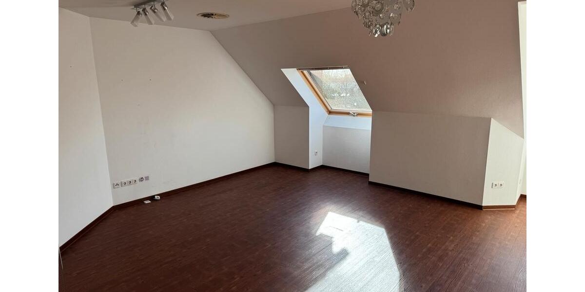 Etagenwohnung Twist - 5 Zimmer, 135 m&sup2;, 920&euro; | Angebot:26151124