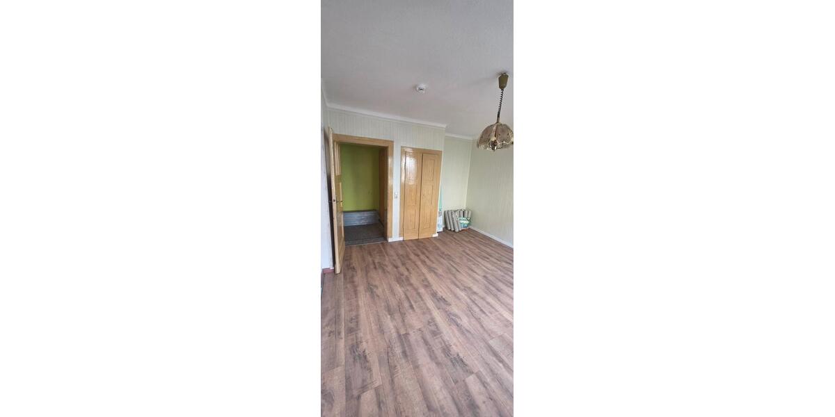 Erdgeschoßwohnung Calbe (Saale) - 3 Zimmer, 65 m&sup2;, 455&euro; | Angebot:27634547