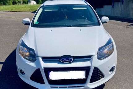 Ford Focus 75.850 km 8.800 &euro; Neukieritzsch 04575