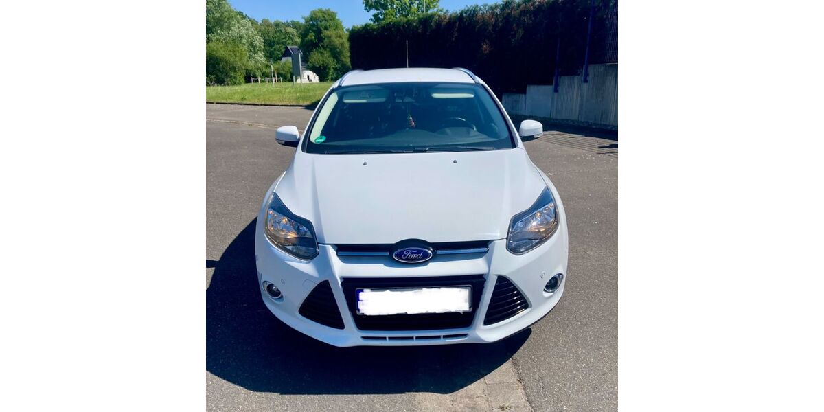 Ford Focus 75.850 km 8.999 &euro; Neukieritzsch 04575