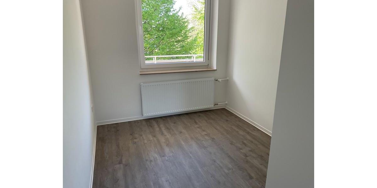 Etagenwohnung Hannover Ahlem-Badenstedt-Davenstedt - 5 Zimmer, 100 m&sup2;, 1.106&euro; | Angebot:26365601