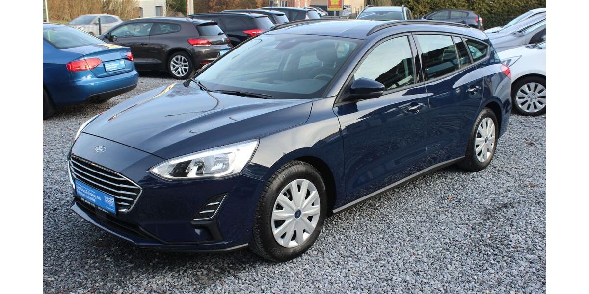 Ford Focus 96.000 km 8.969 &euro; Dissen 49201