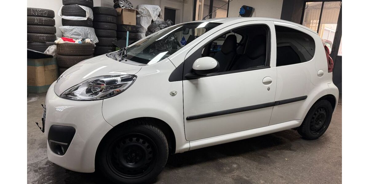 Peugeot 107 107.600 km 6.099 &euro; NEU ISENBURG 63263