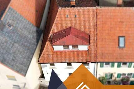 Haus Burgkunstadt - 7 Zimmer, 144 m&sup2;, 80.000&euro; | Angebot:23960130