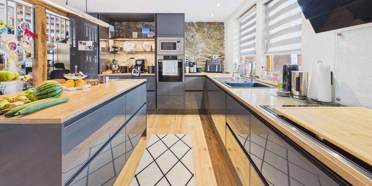 Etagenwohnung Euskirchen Schweinheim - 5 Zimmer, 177 m&sup2;, 450.000&euro; | Angebot:26687514