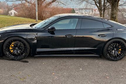 Audi e-tron GT 15.175 km 68.000 &euro; Weilheim Teck 73235